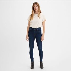 Levi’s 721 skinny jeans